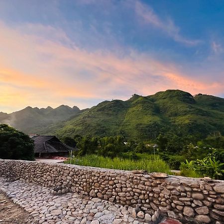 Wild Orchid- Lan Home Làng Cac Exterior photo