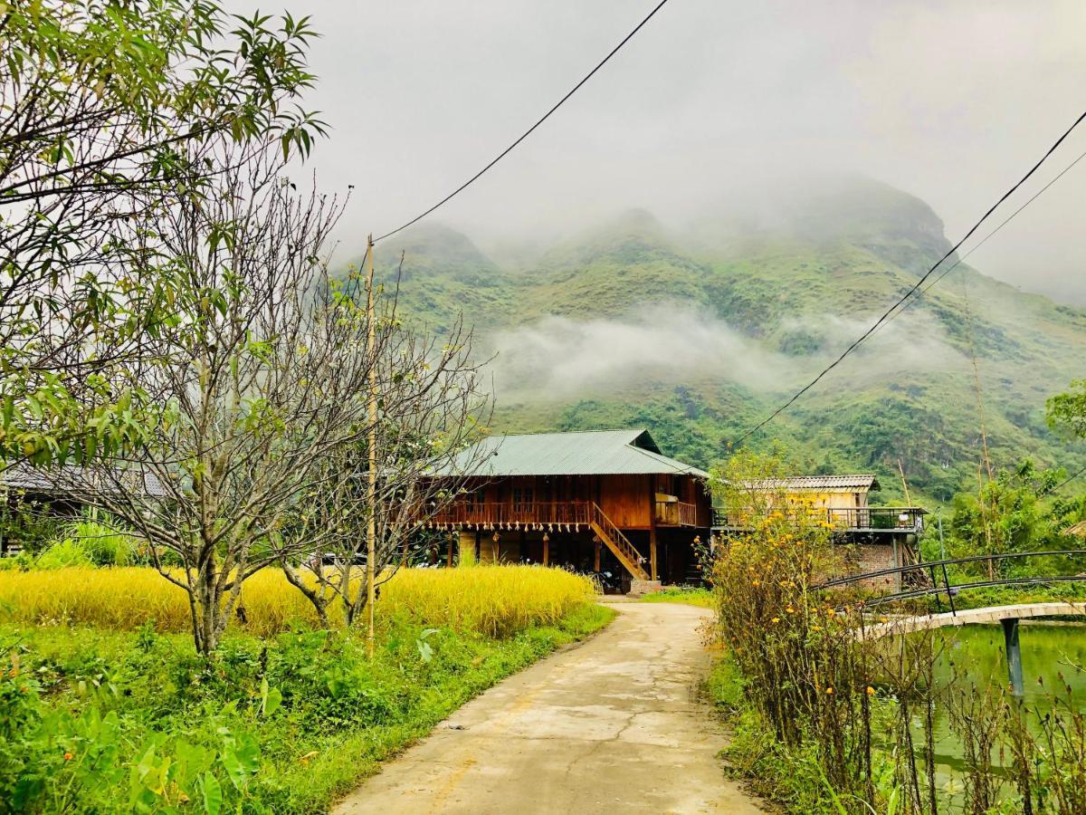 Wild Orchid- Lan Home Làng Cac Exterior photo